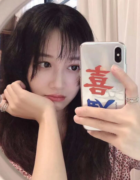 粉嫩系小女神，身材倍棒，颜值不错服务很走心