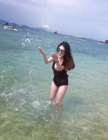 布吉小性感身材的靓靓